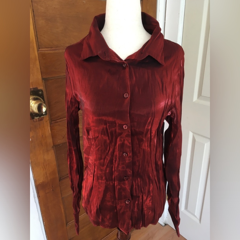 Iridescent Red Button-Up Long Sleeve Shirt